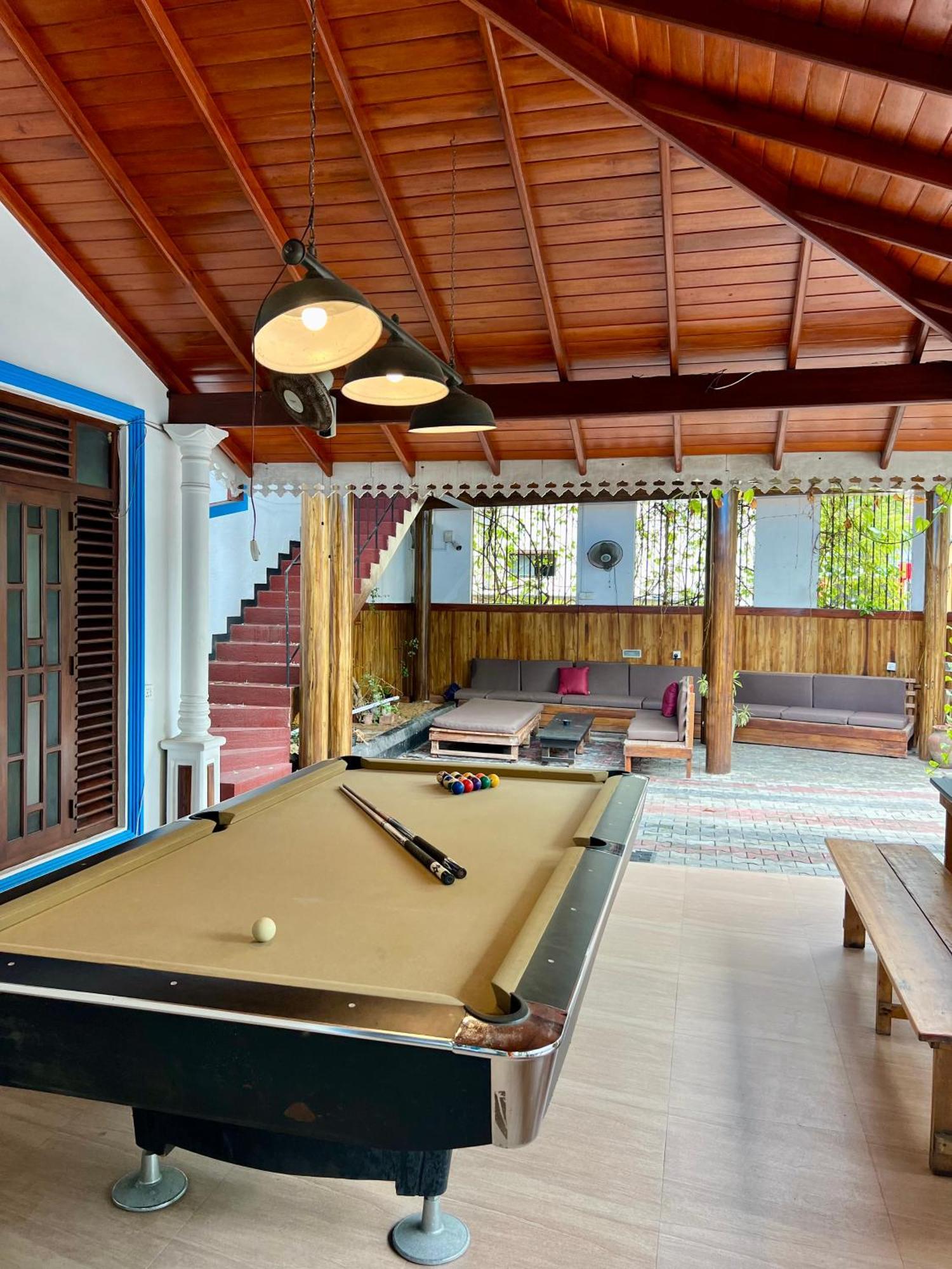 Hari Hari Hostel Weligama Exterior photo